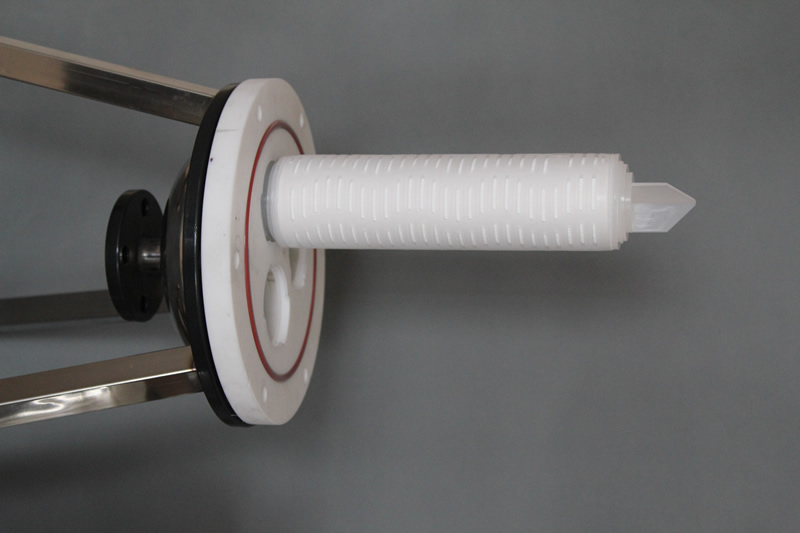 不銹鋼內(nèi)噴四氟過濾器